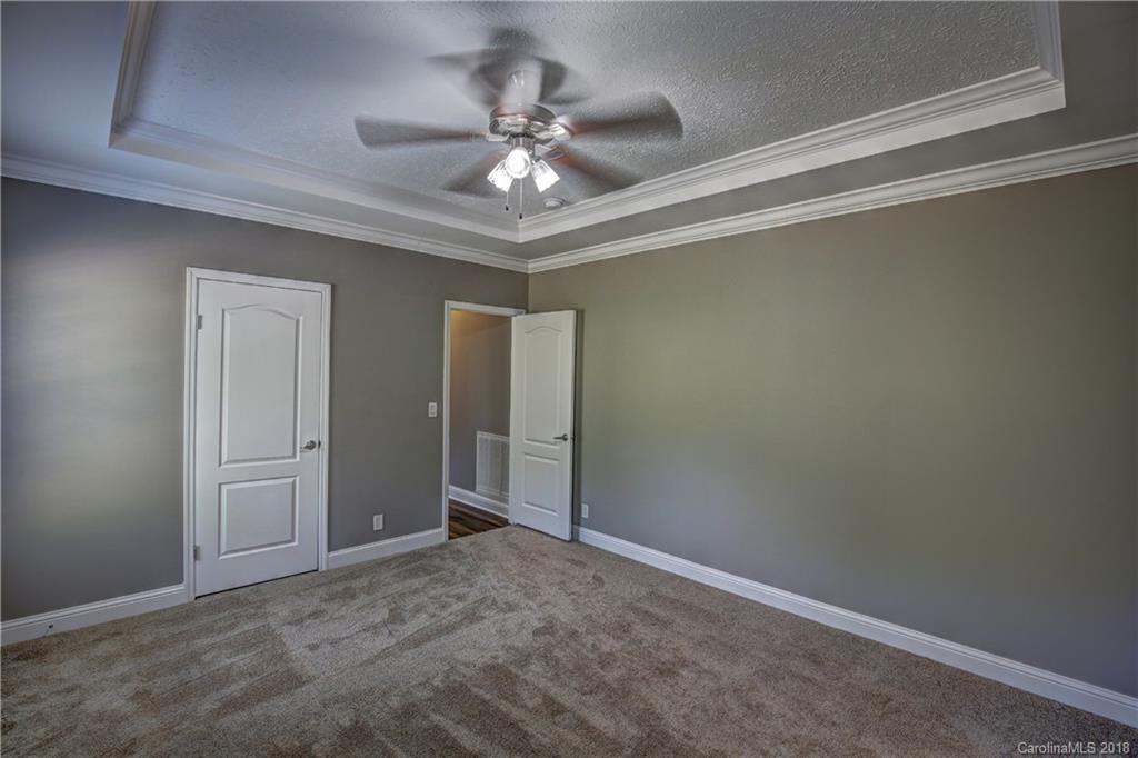 1959 Hubbard Road Hickory, NC 28601 - Photo 27 of 35 Gallery Image 27