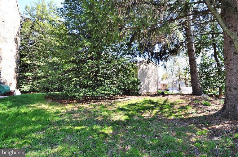 3519 Cabot Road Randallstown, MD 21133 - Photo 11 of 16 Back yard