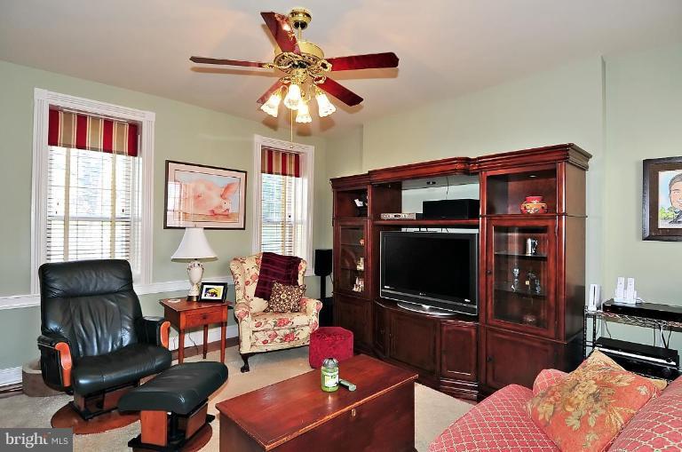 3519 Cabot Road Randallstown, MD 21133 - Photo 7 of 16 Family Room