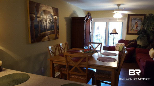 DINING/LIVING RM