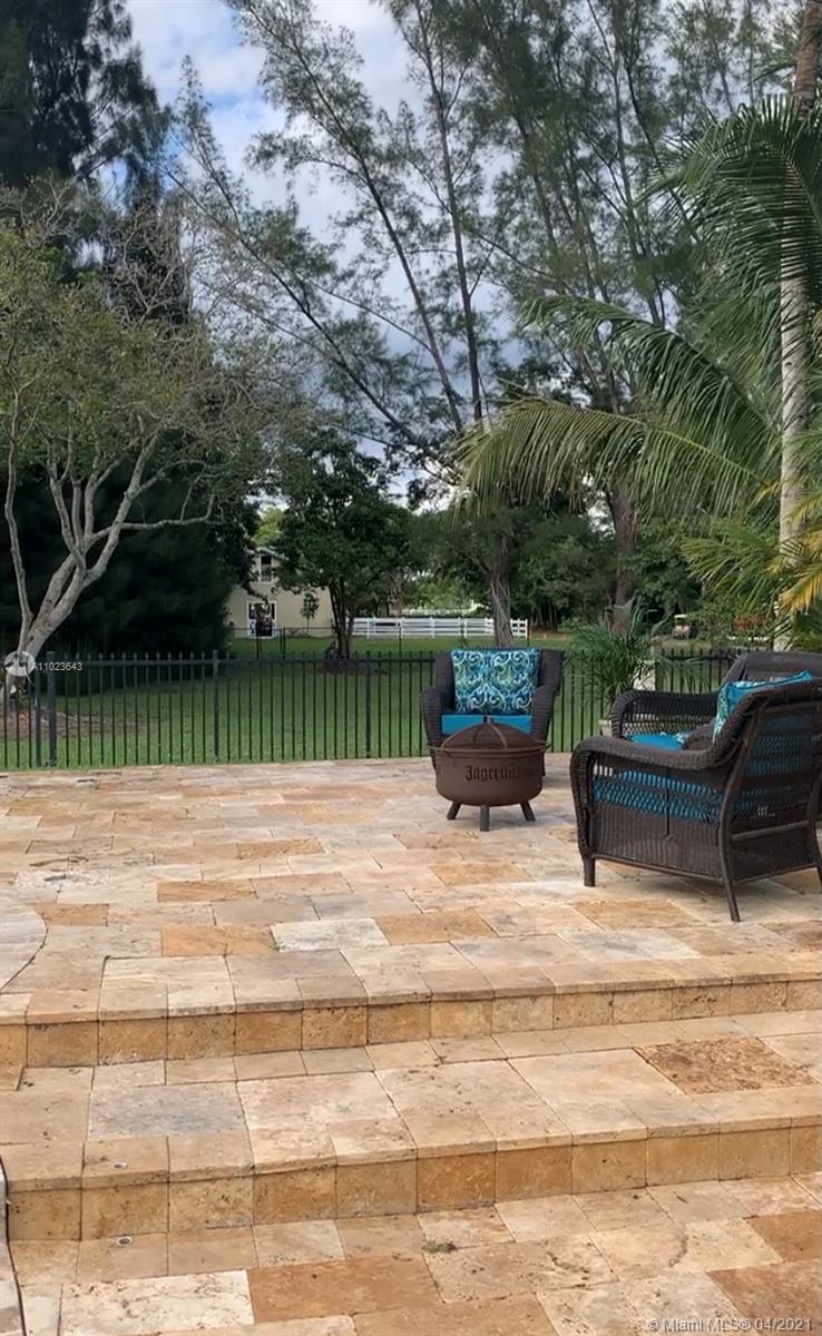 18221 Southwest 60th Street Southwest Ranches, FL 33331 - Photo 15 of 27