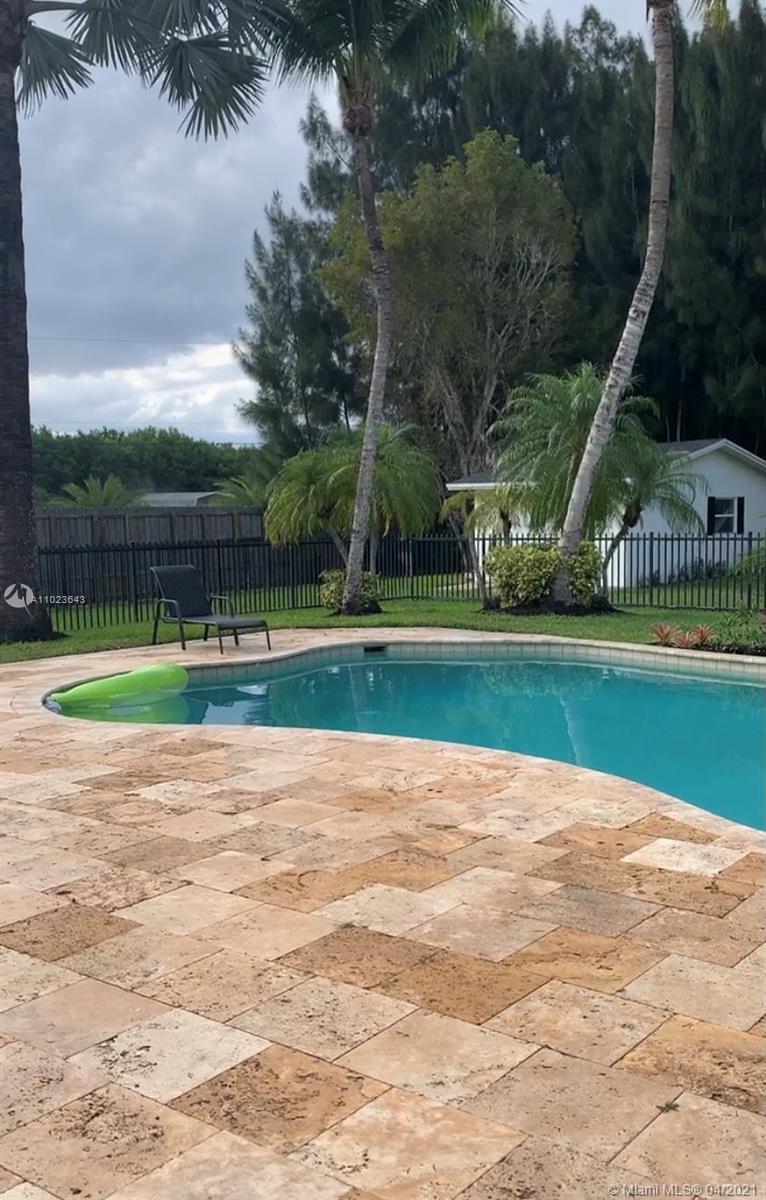 18221 Southwest 60th Street Southwest Ranches, FL 33331 - Photo 6 of 27