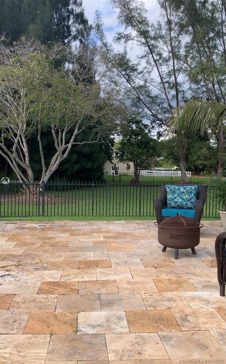 18221 Southwest 60th Street Southwest Ranches, FL 33331 - Photo 10 of 27