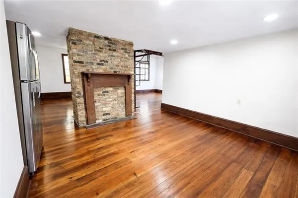 $1,800 | 832 Third Street, Unit C, New Orleans, LA 70130