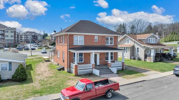 $1,999,999 | 1201-1217 Fairfax St Acc, Radford, VA 24141