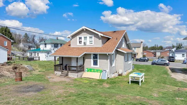 $1,999,999 | 1201-1217 Fairfax St Acc, Radford, VA 24141