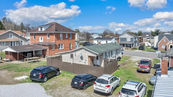 $1,999,999 | 1201-1217 Fairfax St Acc, Radford, VA 24141