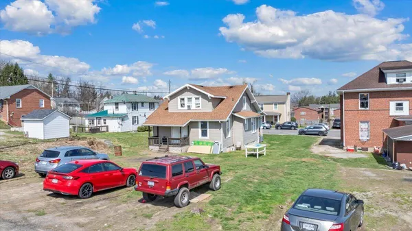 $1,999,999 | 1201-1217 Fairfax St Acc, Radford, VA 24141