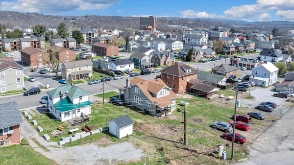 $1,999,999 | 1201-1217 Fairfax St Acc, Radford, VA 24141