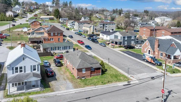 $1,999,999 | 1201-1217 Fairfax St Acc, Radford, VA 24141