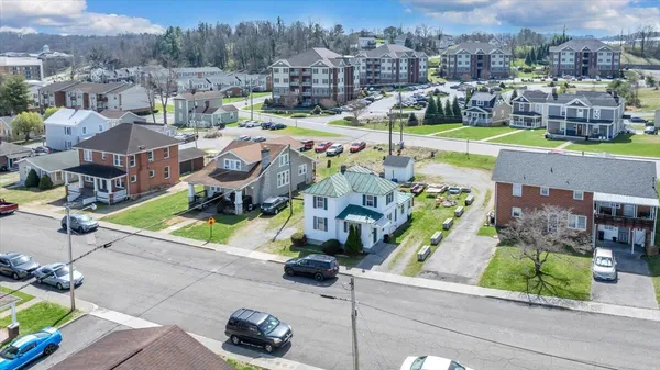 $1,999,999 | 1201-1217 Fairfax St Acc, Radford, VA 24141