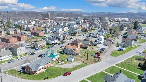 $1,999,999 | 1201-1217 Fairfax St Acc, Radford, VA 24141