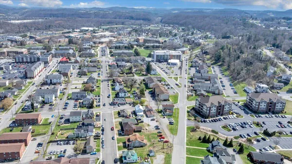 $1,999,999 | 1201-1217 Fairfax St Acc, Radford, VA 24141