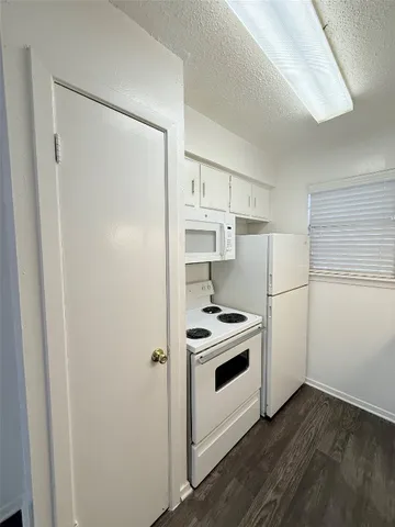 $249,900 | 2704 Salado Street, Unit 207, Austin, TX 78705