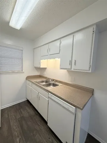 $249,900 | 2704 Salado Street, Unit 207, Austin, TX 78705