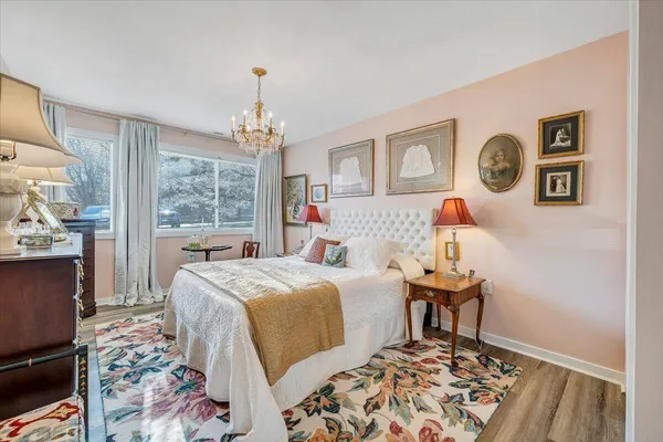 $575,000 | 75 Woodbridge Circle, Unit 1114, Moneta, VA 24121