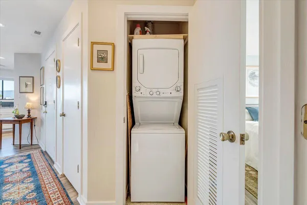 $575,000 | 75 Woodbridge Circle, Unit 1114, Moneta, VA 24121