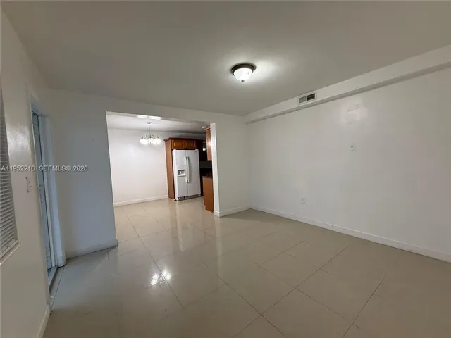 $1,950 | 1122 Northwest 32nd Court, Unit FRONT, Miami, FL 33125