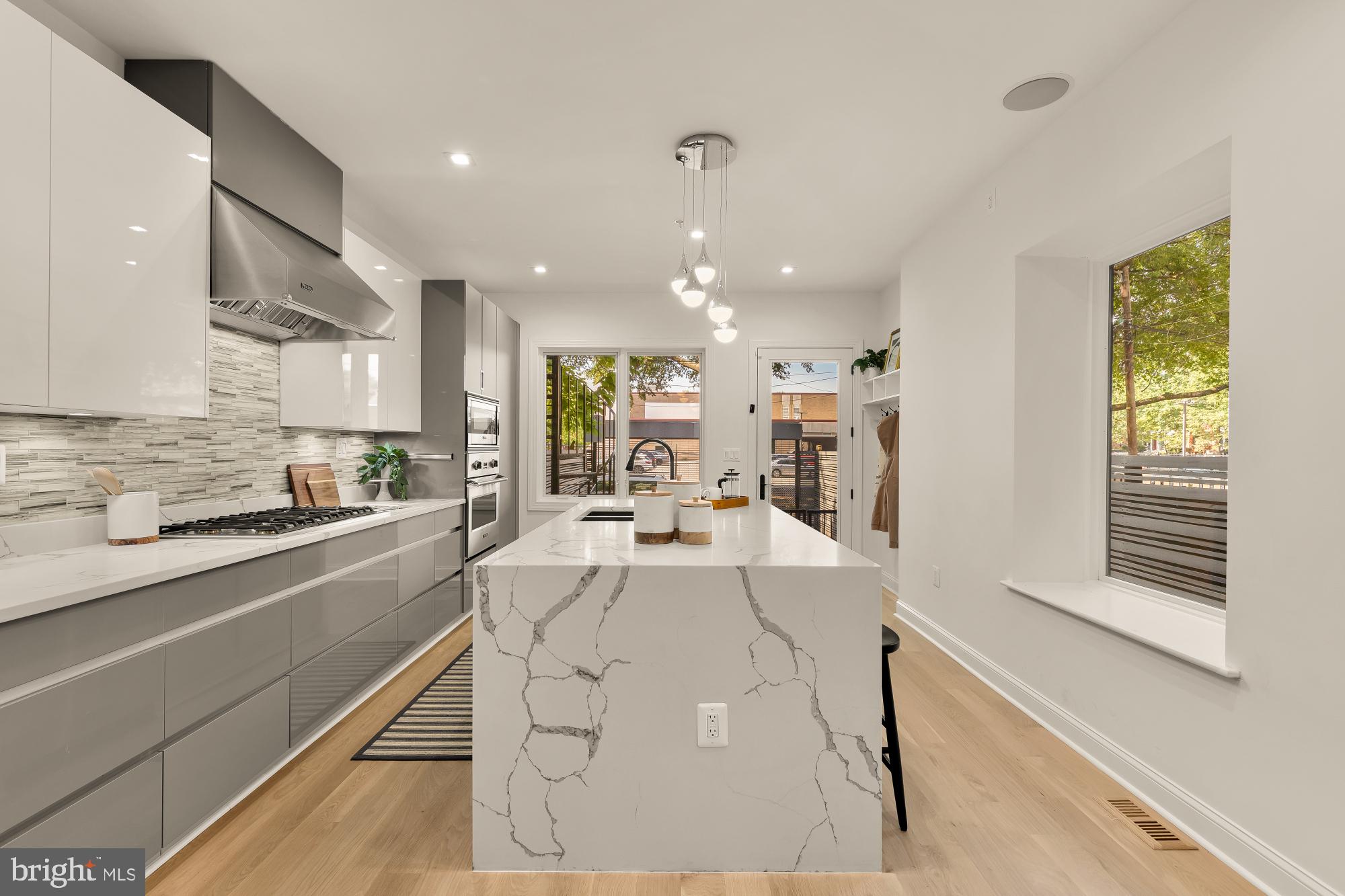 448 Q Street Northwest, Unit 1 Washington, DC 20001 - Photo 15 of 46