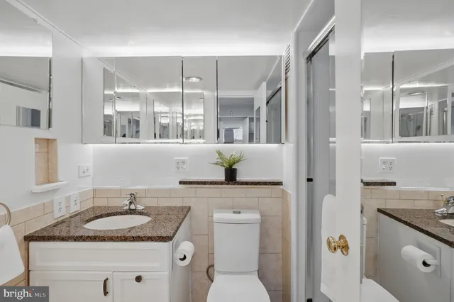 $479,990 | 3001 Veazey Street Northwest, Unit 116, Washington, DC 20008