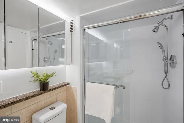 $479,990 | 3001 Veazey Street Northwest, Unit 116, Washington, DC 20008