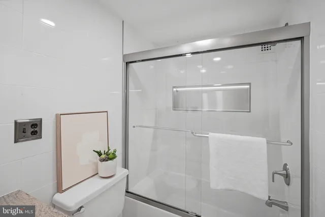 $479,990 | 3001 Veazey Street Northwest, Unit 116, Washington, DC 20008