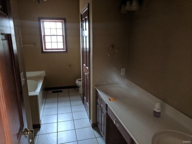 5405 Fox Court Edwardsville, IL 62025 - Photo 14 of 26