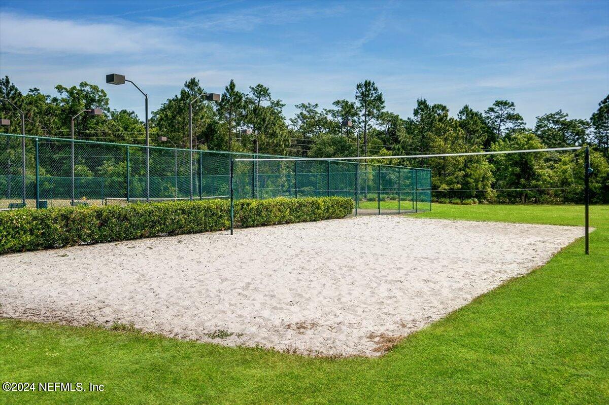 16402 Tisons Bluff Road Jacksonville, FL 32218 - Photo 42 of 45 a view of a garden with a park