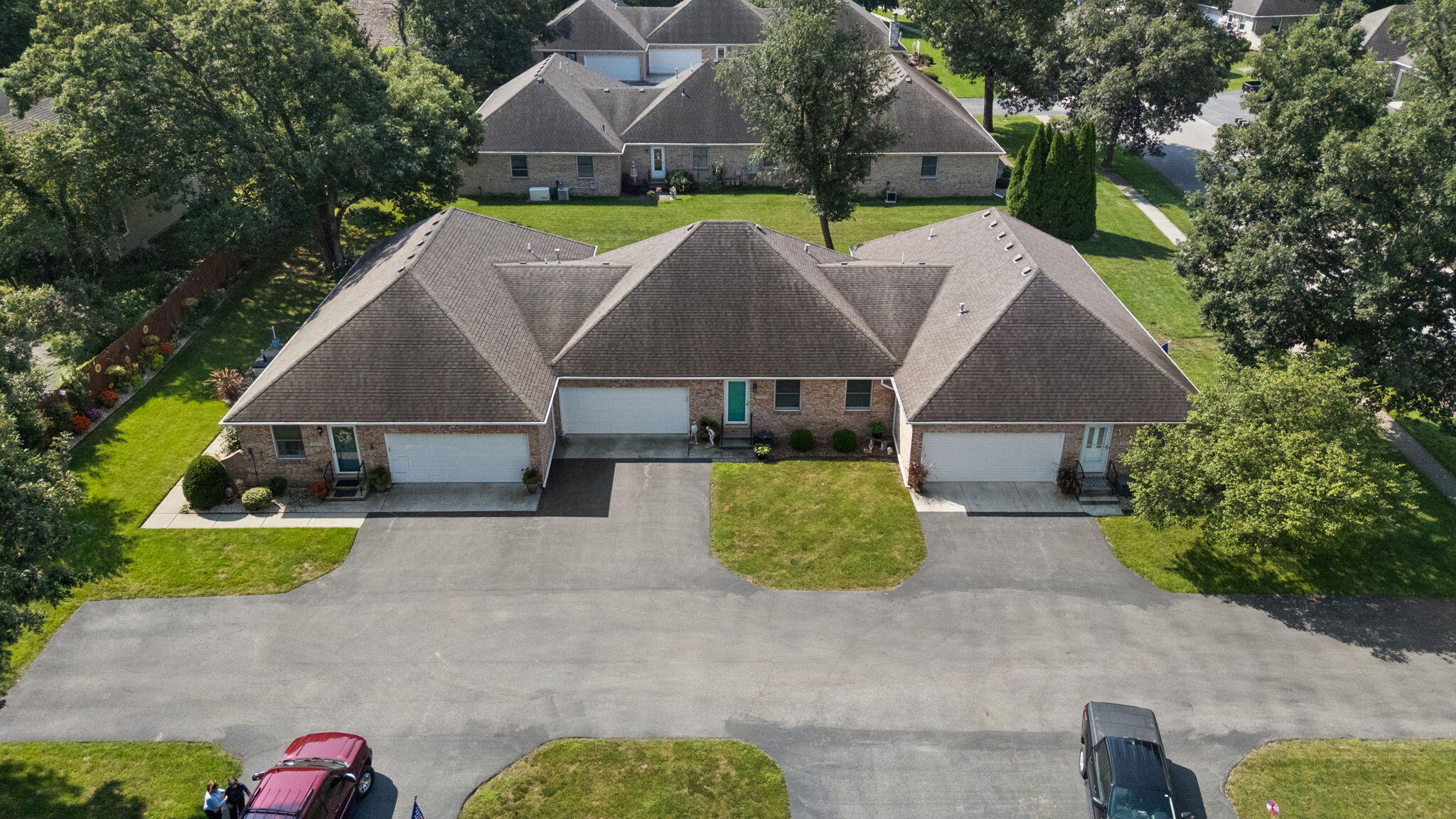 533 Begonia Street Southeast, Unit B DeMotte, IN 46310 - Photo 4 of 33 2048x1152