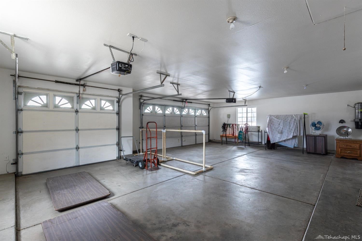 27700 Cumberland Road Tehachapi, CA 93561 - Photo 34 of 62 Gallery Image 34