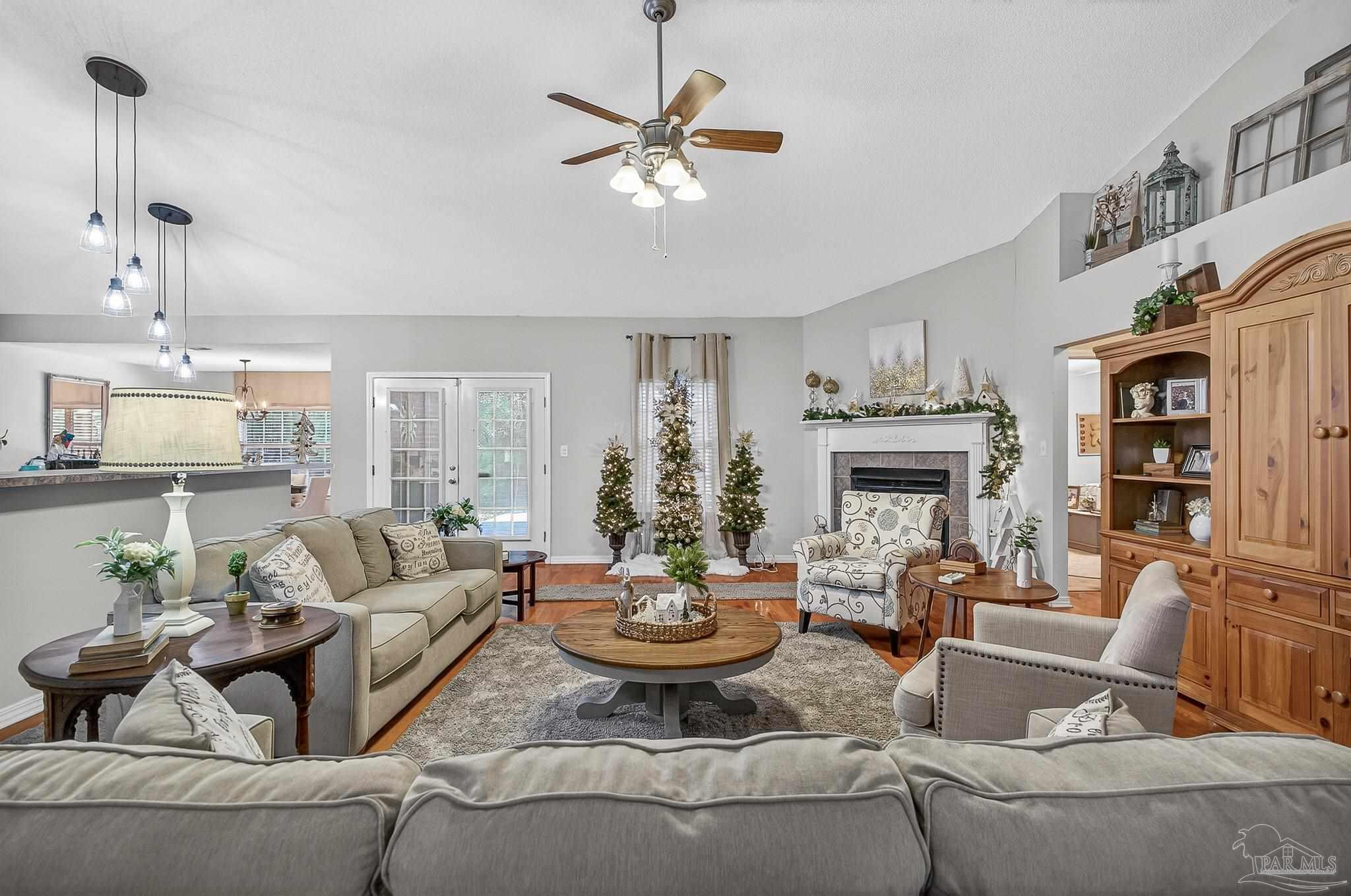 5733 Mill Pond Lane Milton, FL 32583 - Photo 4 of 31