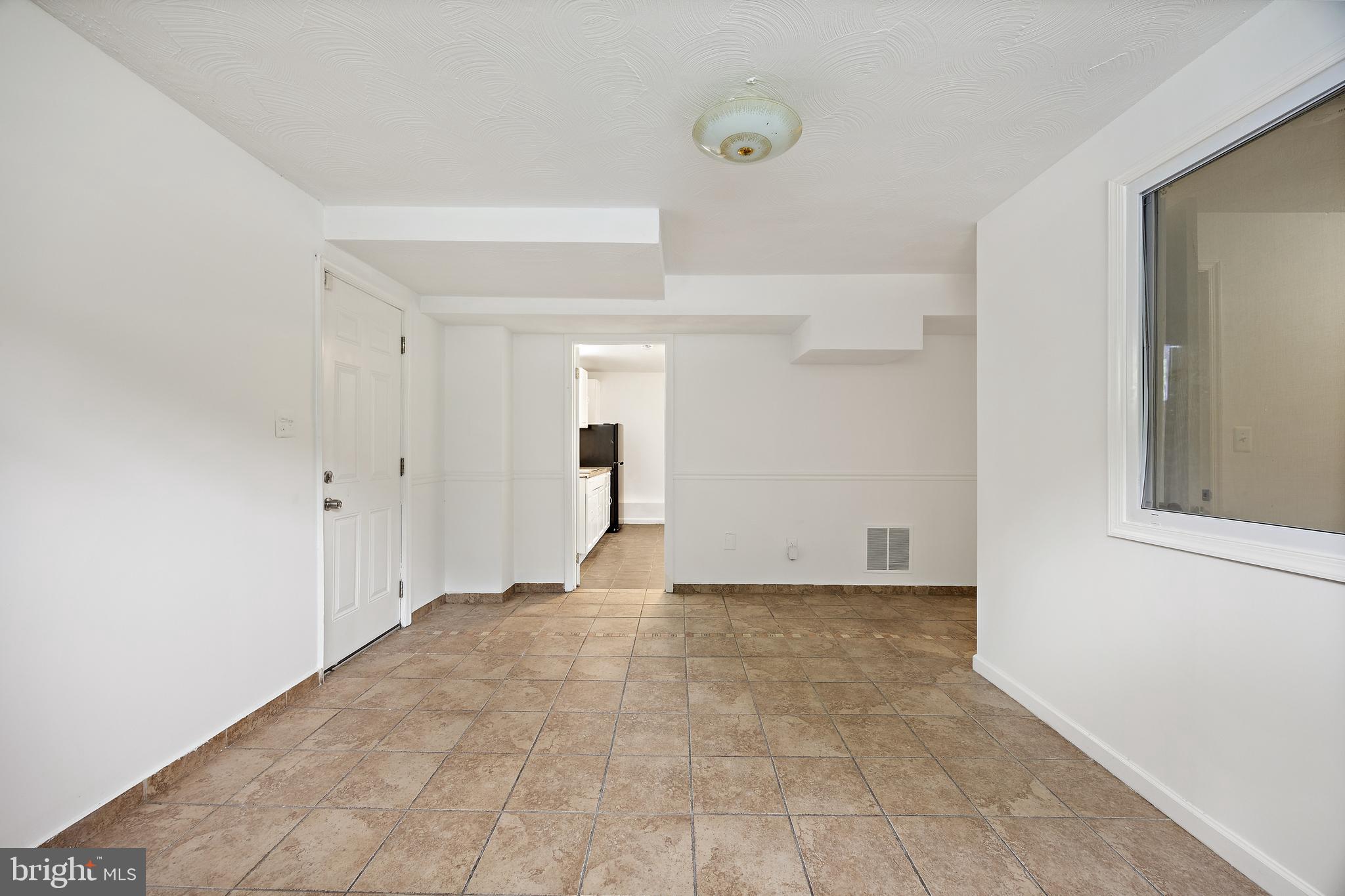 10708 Meadowhill Road Silver Spring, MD 20901 - Photo 16 of 37