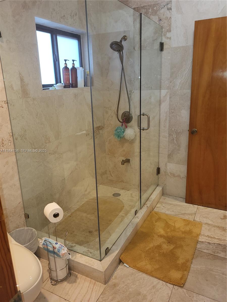 2930 Southwest 129th Avenue Miami, FL 33175 - Photo 24 of 66 3 Bathroom