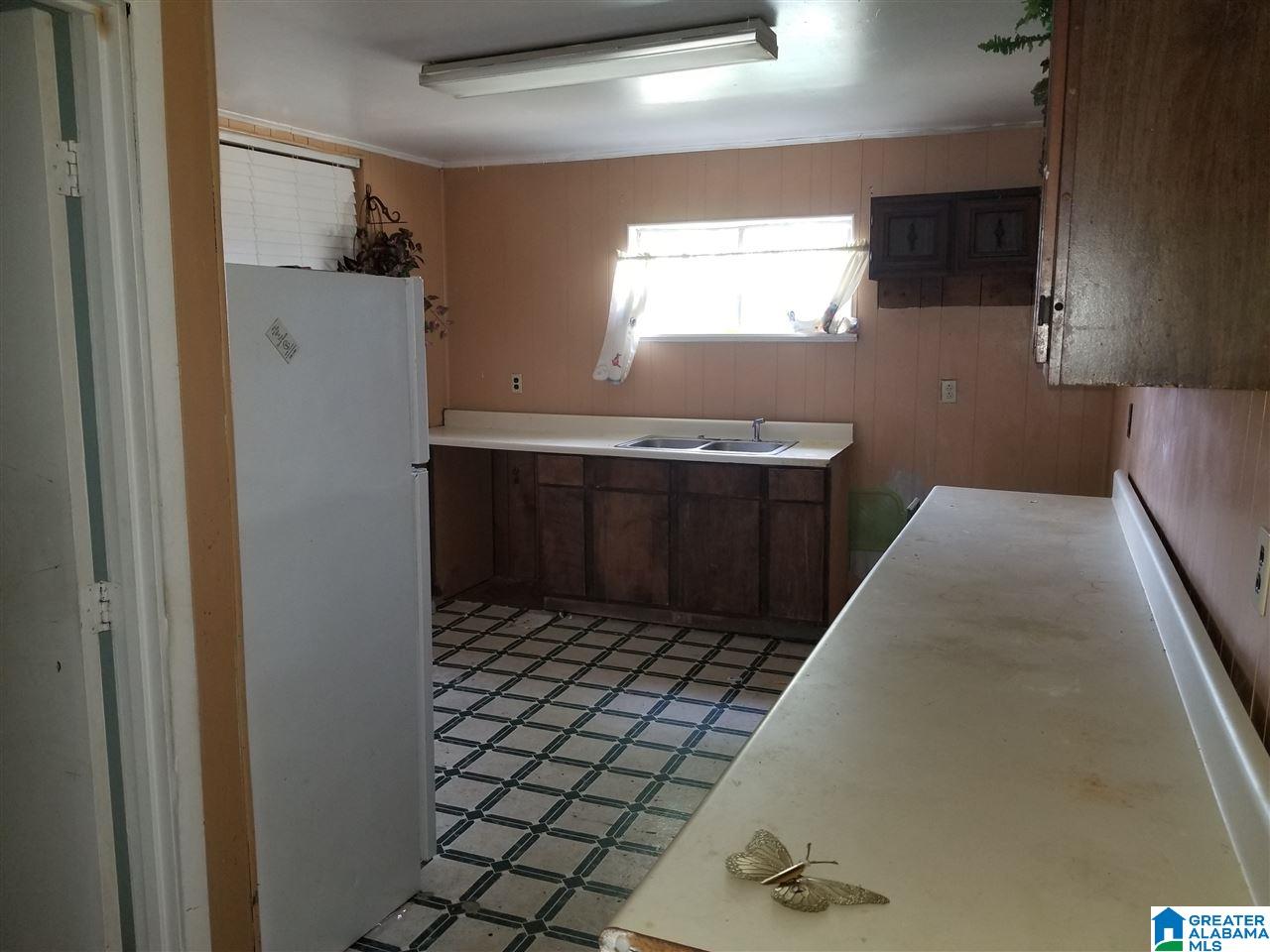 1008 18th Way Southwest Birmingham, AL 35211 - Photo 6 of 6