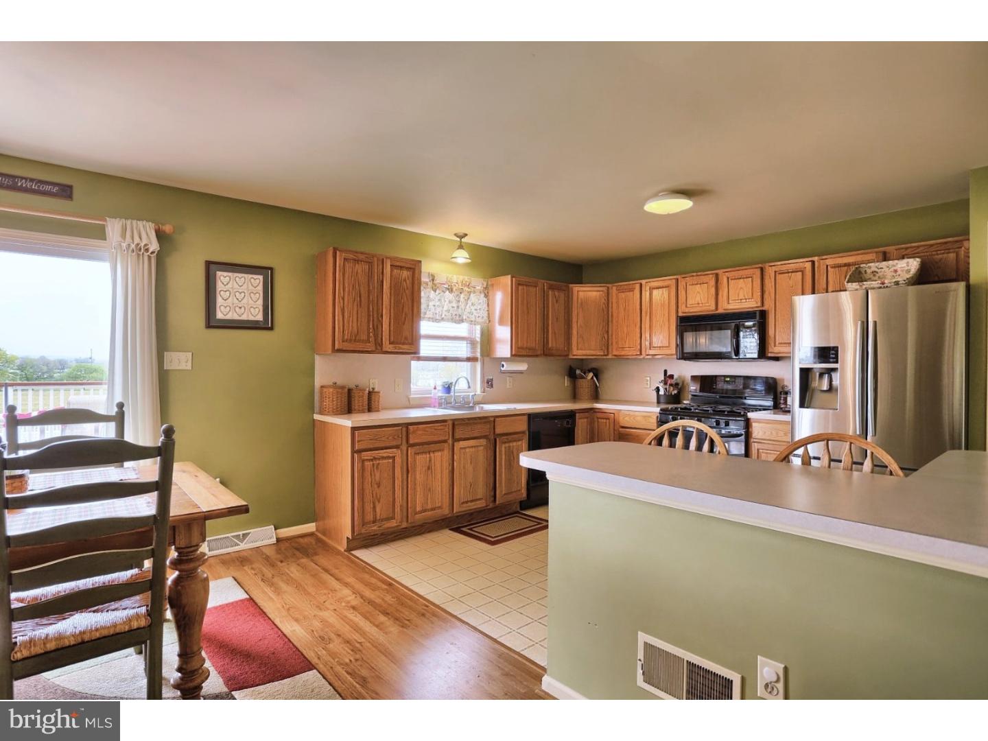 277 North View Road Fleetwood, PA 19522 - Photo 9 of 24 Gallery Image 9