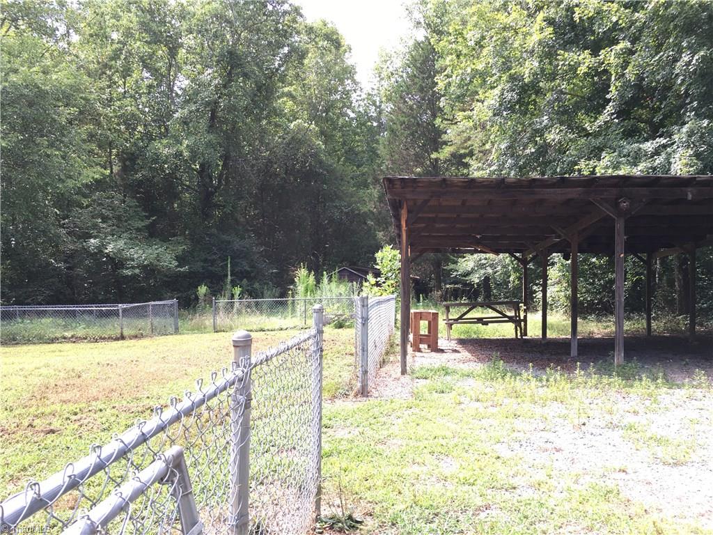 1923 Hedrick Mill Road Lexington, NC 27292 - Photo 7 of 22 Gallery Image 7