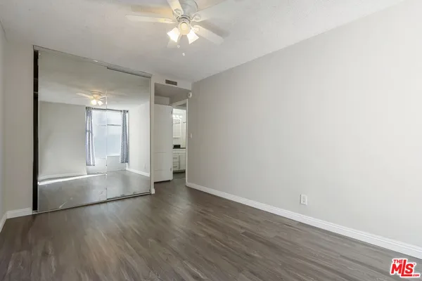 $2,100 | 100 Atlantic Avenue, Unit 516, Long Beach, CA 90802
