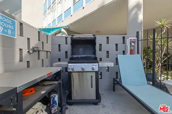 $2,100 | 100 Atlantic Avenue, Unit 516, Long Beach, CA 90802