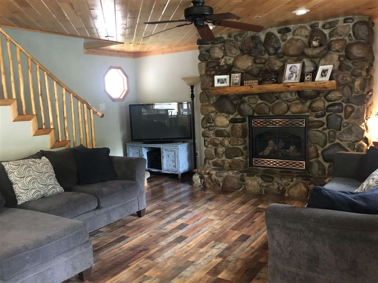 691 Rivers Terrace Road Gladwin, MI 48624 - Photo 16 of 26