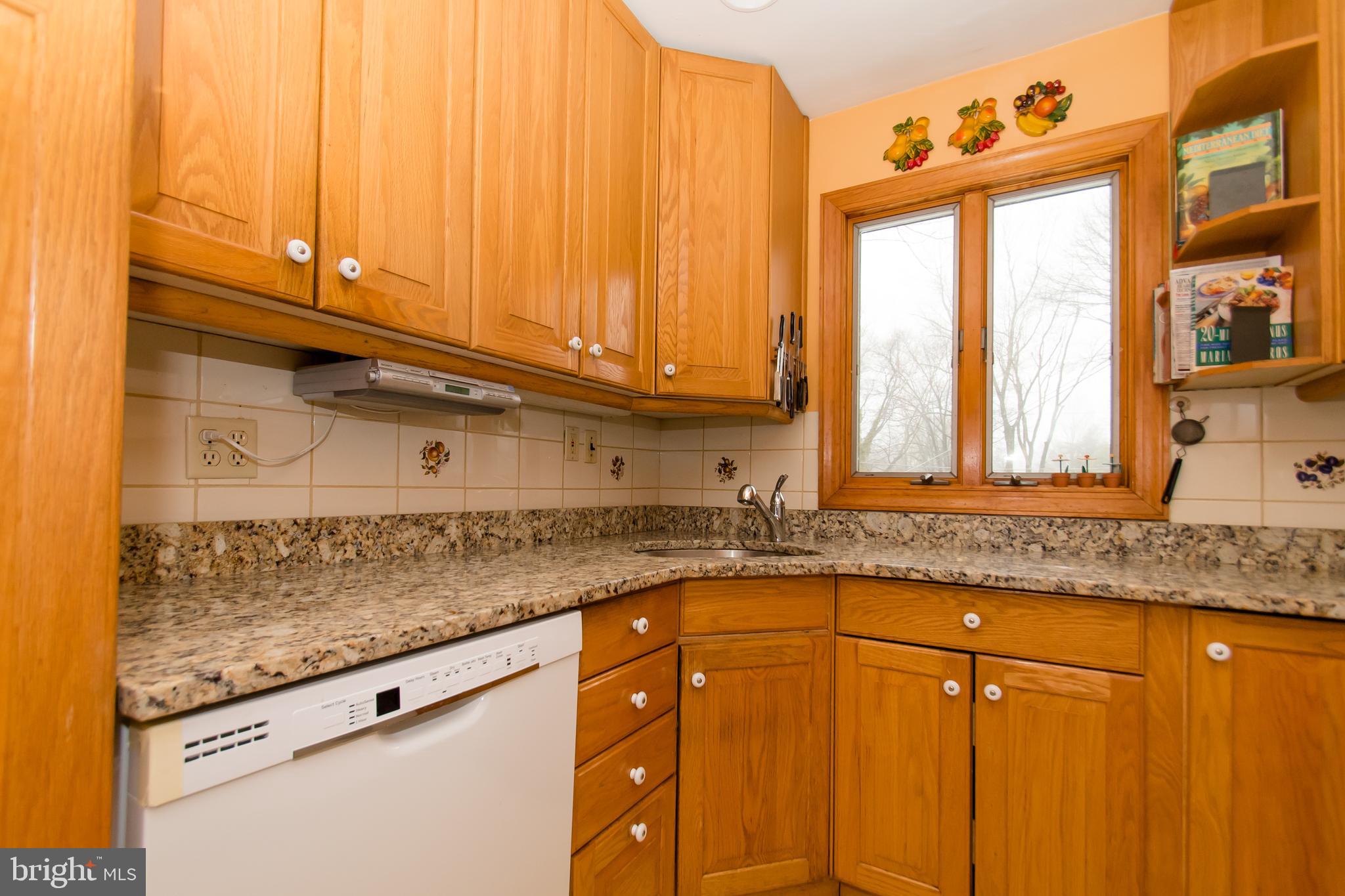 305 Landsende Road Devon, PA 19333 - Photo 13 of 45
