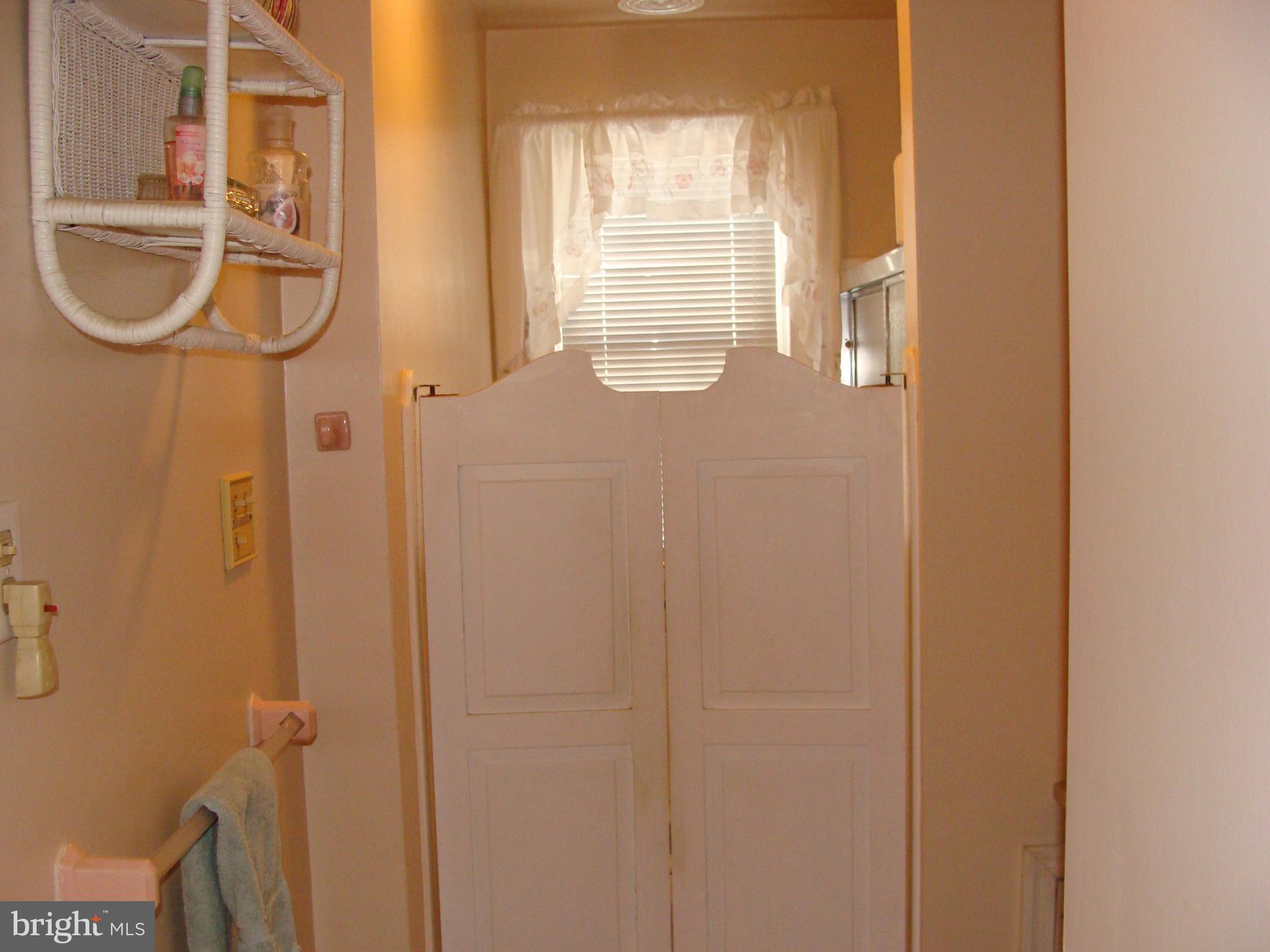 305 Landsende Road Devon, PA 19333 - Photo 20 of 45 Hall Bathroom