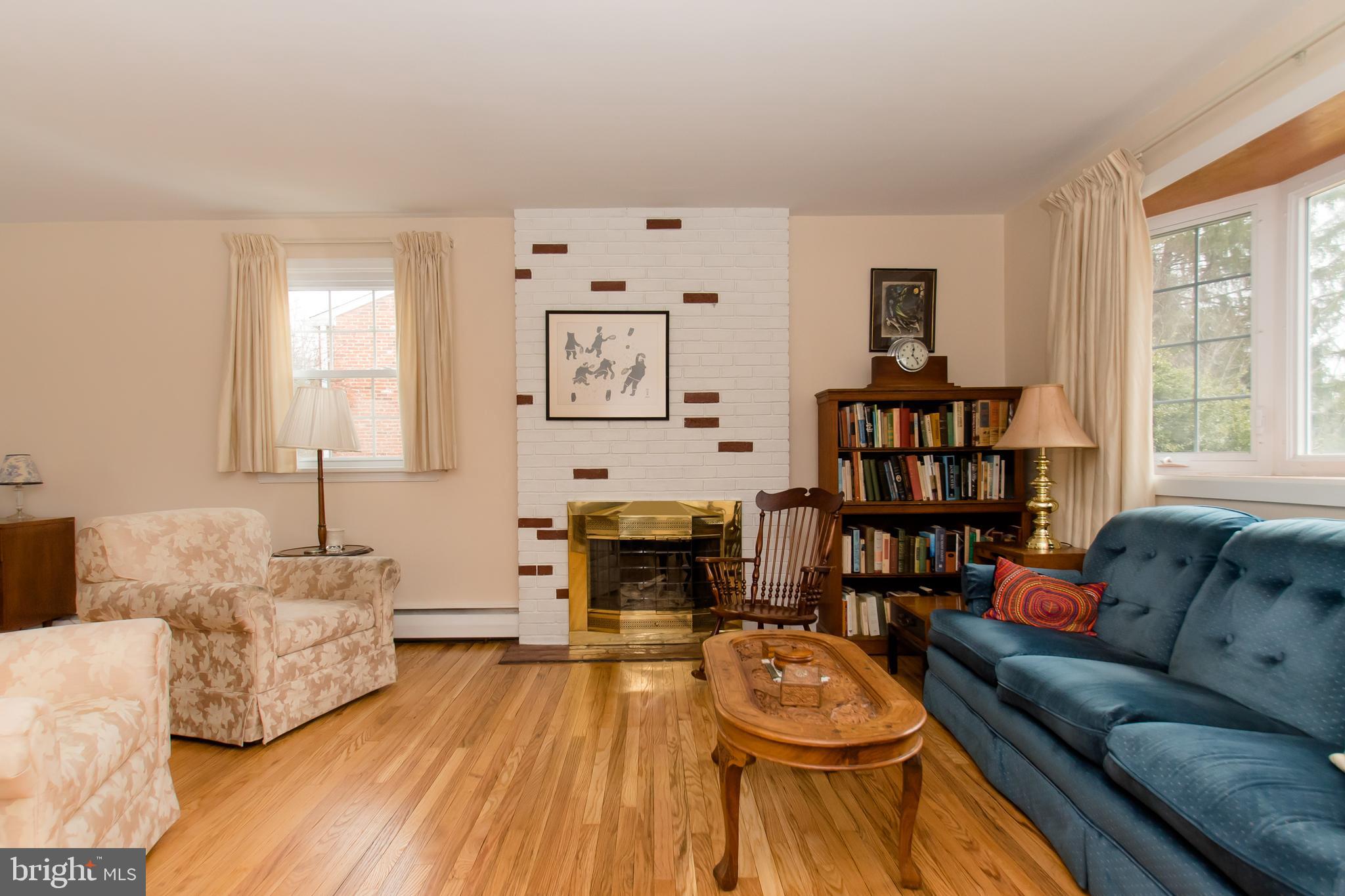 305 Landsende Road Devon, PA 19333 - Photo 3 of 45