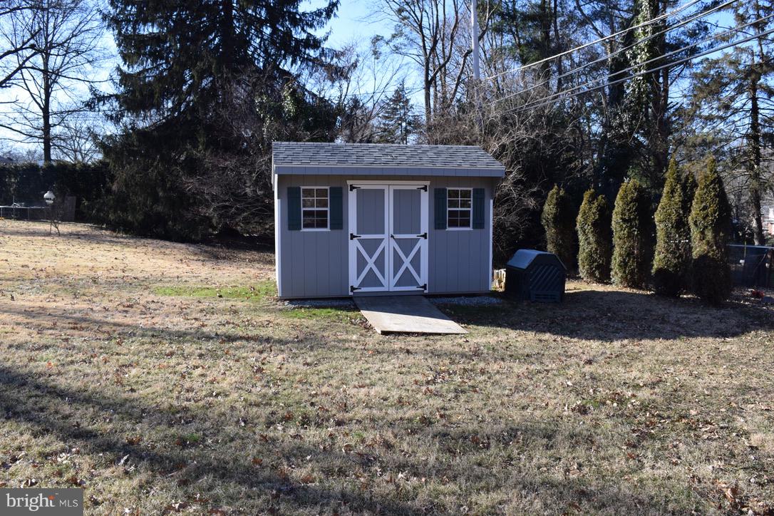 305 Landsende Road Devon, PA 19333 - Photo 42 of 45