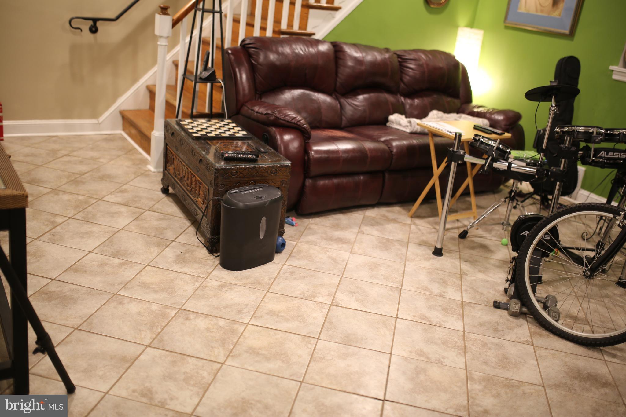 8410 Temple Road Philadelphia, PA 19150 - Photo 3 of 32 Gallery Image 3