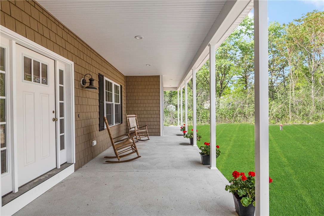 762 East Road Scituate, RI 02857 - Photo 8 of 22