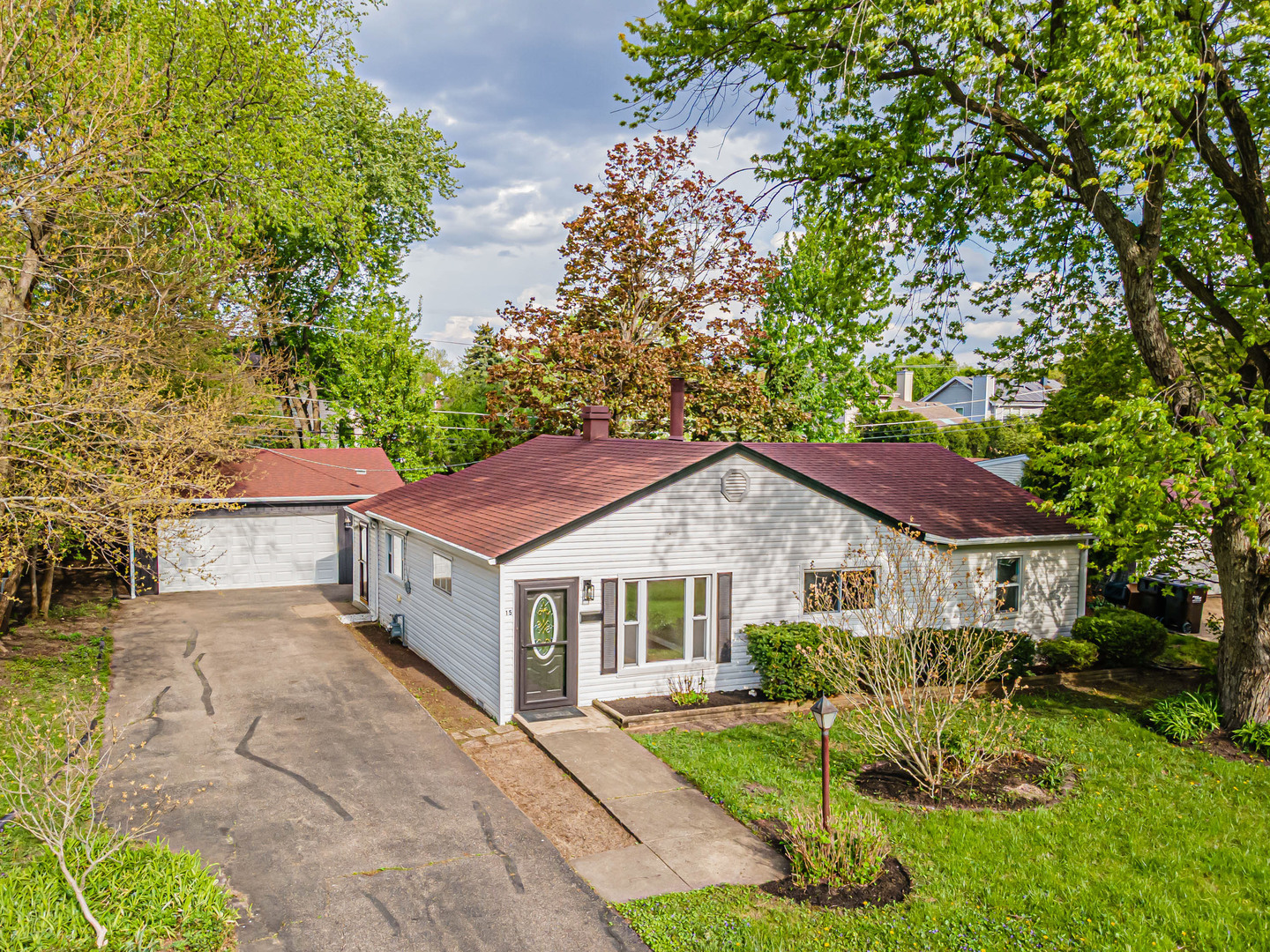 15 Johnathan Road Lake Zurich, IL 60047 - Photo 39 of 44 Gallery Image 39