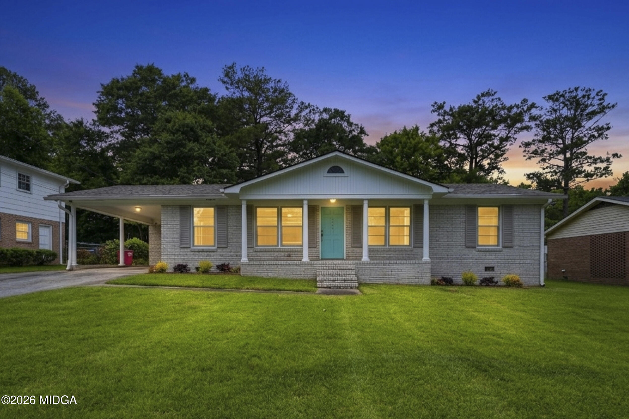 4329 Essex Road Macon, GA 31206 - Photo 2 of 38 4329 Essex Rd-08339-2