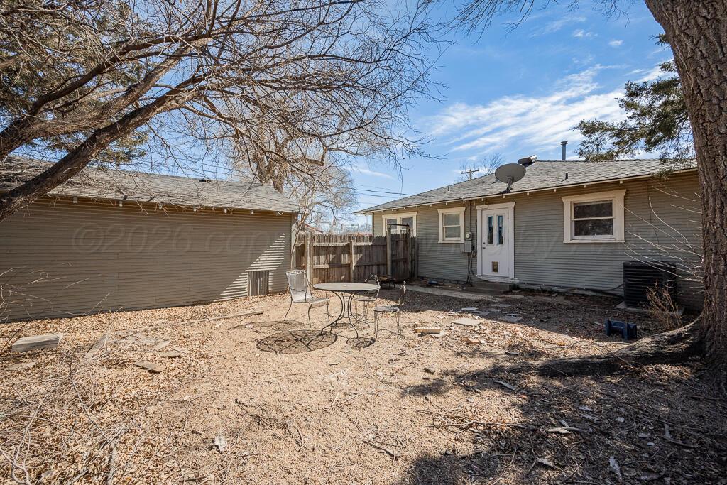 1012 Southwest 16th Avenue Amarillo, TX 79102 - Photo 22 of 24 backyard 3