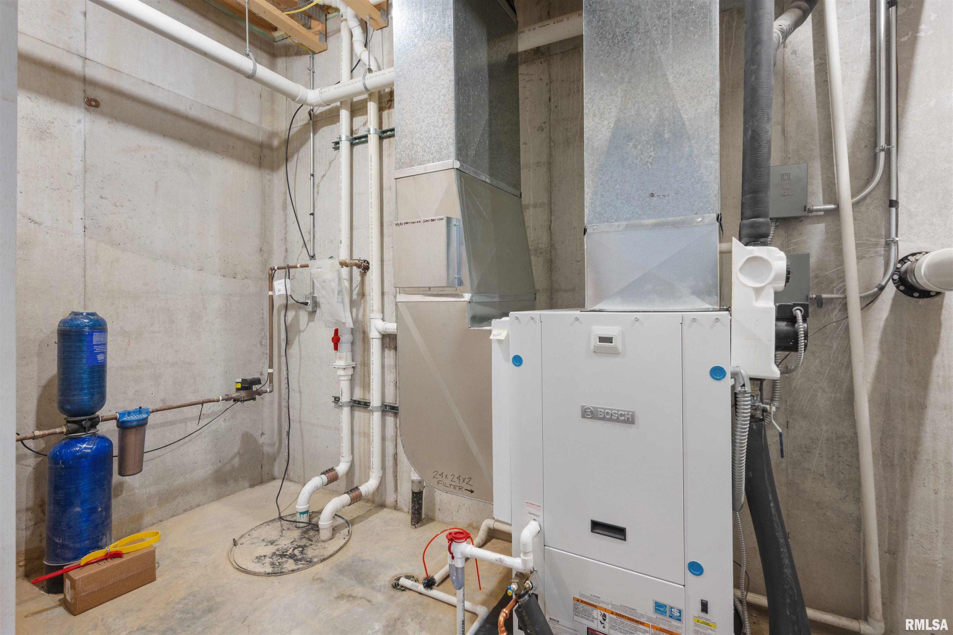 1101 2nd Street Moline, IL 61265 - Photo 20 of 27