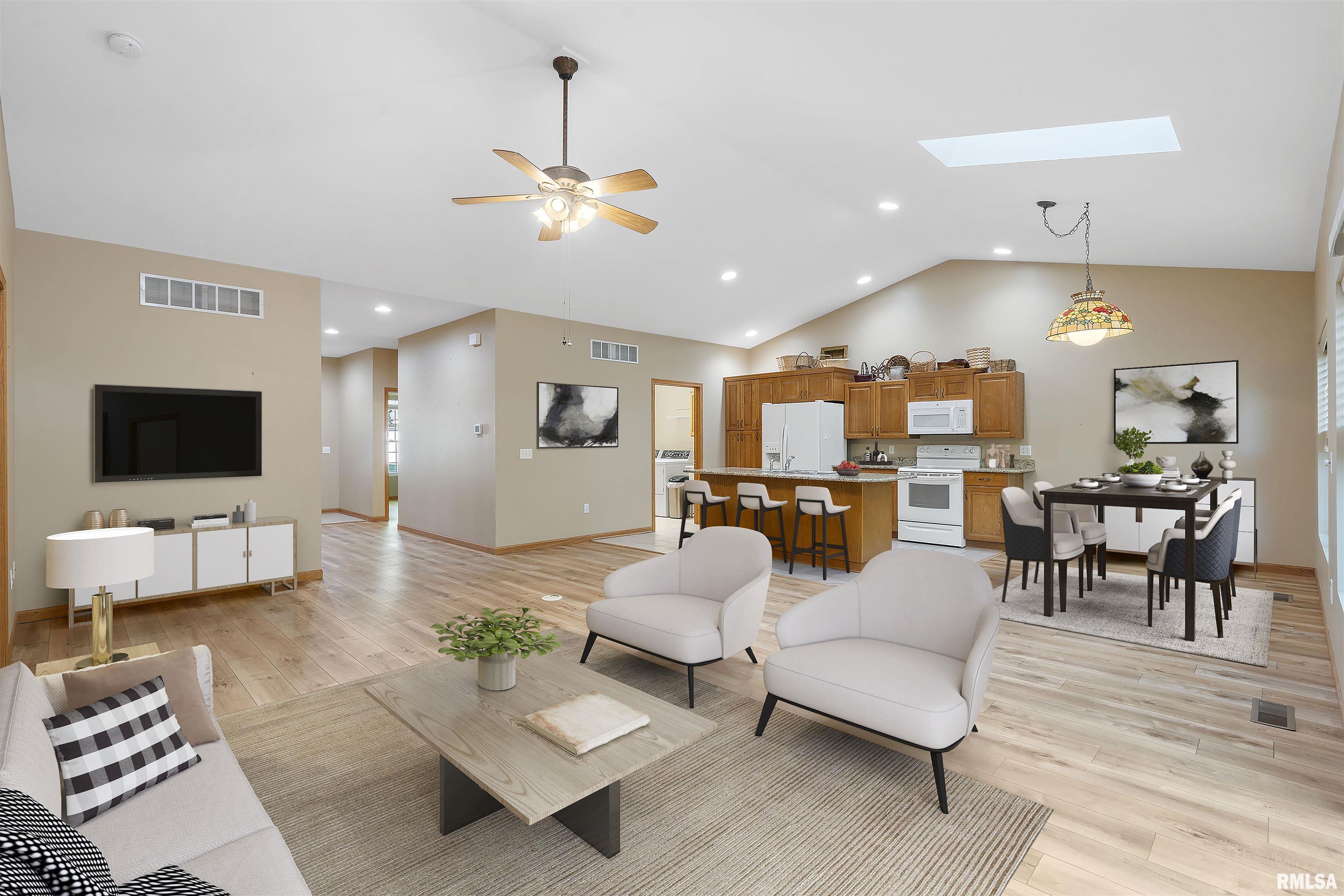 1101 2nd Street Moline, IL 61265 - Photo 3 of 27